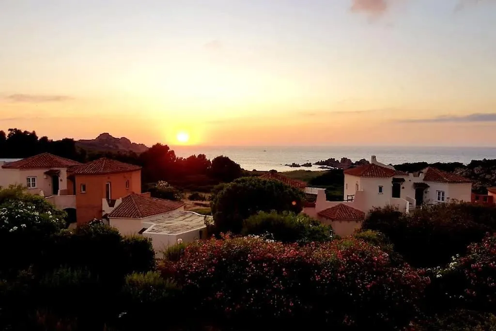 La Tua Vacanza Mare E Relax - Sardegna- 2 O 4 Pax イーゾラ・ロッサ 別荘